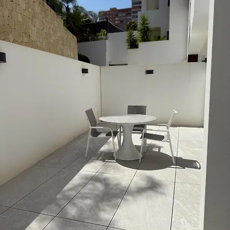 Luxury Beachfront With Private Pool By Leo Benidorm